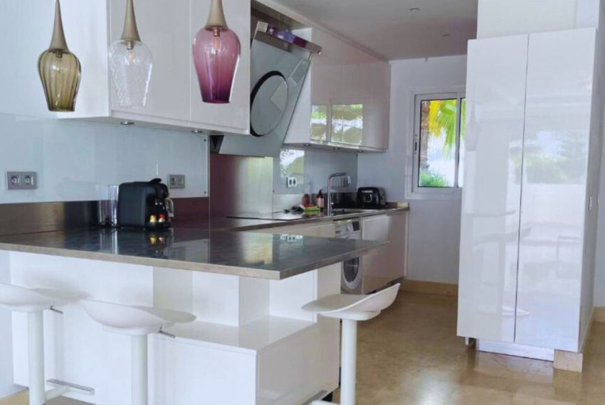 R5346352-Apartment-For-Sale-Aloha-Middle-Floor-Apartment-2-Beds-95-Built-14