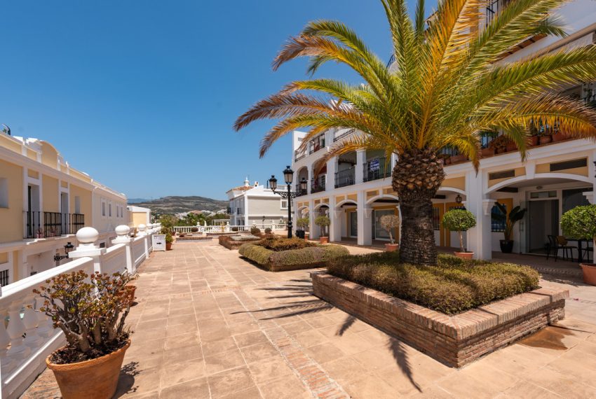 R5347531-House-For-Sale-Nueva-Andalucia-Townhouse-3-Beds-158-Built-13