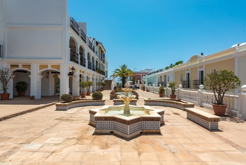 R5347531-House-For-Sale-Nueva-Andalucia-Townhouse-3-Beds-158-Built