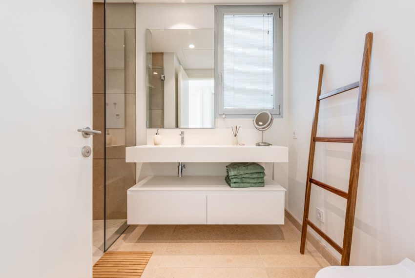 R5348098-Apartment-For-Sale-Benahavis-Penthouse-Duplex-4-Beds-142-Built-10