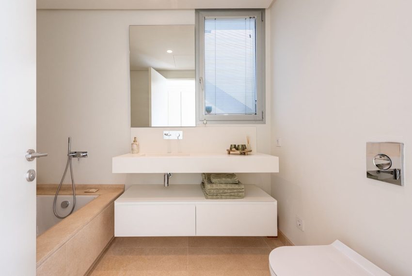 R5348098-Apartment-For-Sale-Benahavis-Penthouse-Duplex-4-Beds-142-Built-13