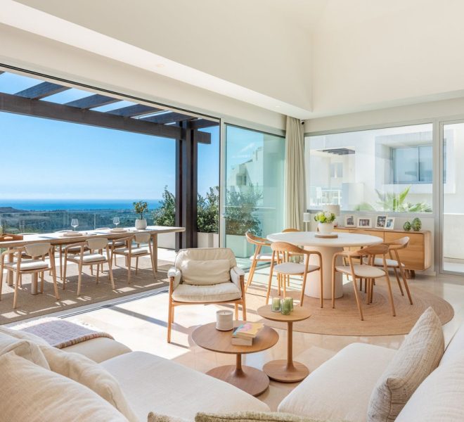 R5348098-Image 1-Penthouse Duplex - 4 Beds - 142 Built
