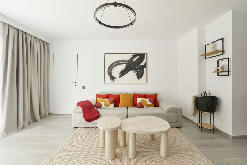 R5348110-Apartment-For-Sale-Nueva-Andalucia-Middle-Floor-Apartment-2-Beds-75-Built-1