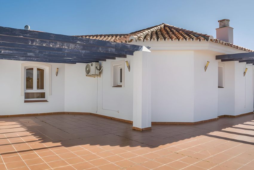 R5348200-Apartment-For-Sale-La-Campana-Penthouse-3-Beds-187-Built-19
