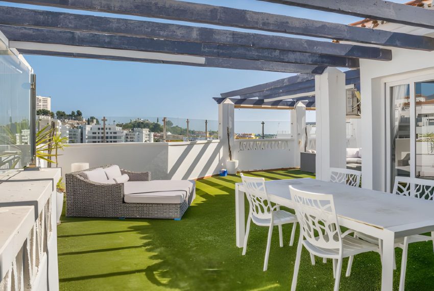R5348200-Apartment-For-Sale-La-Campana-Penthouse-3-Beds-187-Built-4