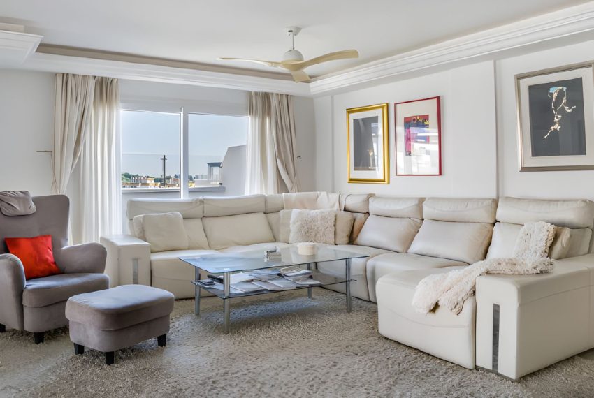 R5348200-Apartment-For-Sale-La-Campana-Penthouse-3-Beds-187-Built-9