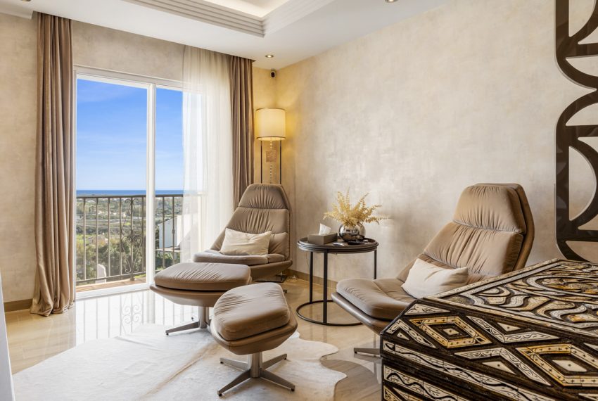 R5348359-Apartment-For-Sale-Benahavis-Penthouse-Duplex-4-Beds-350-Built-14