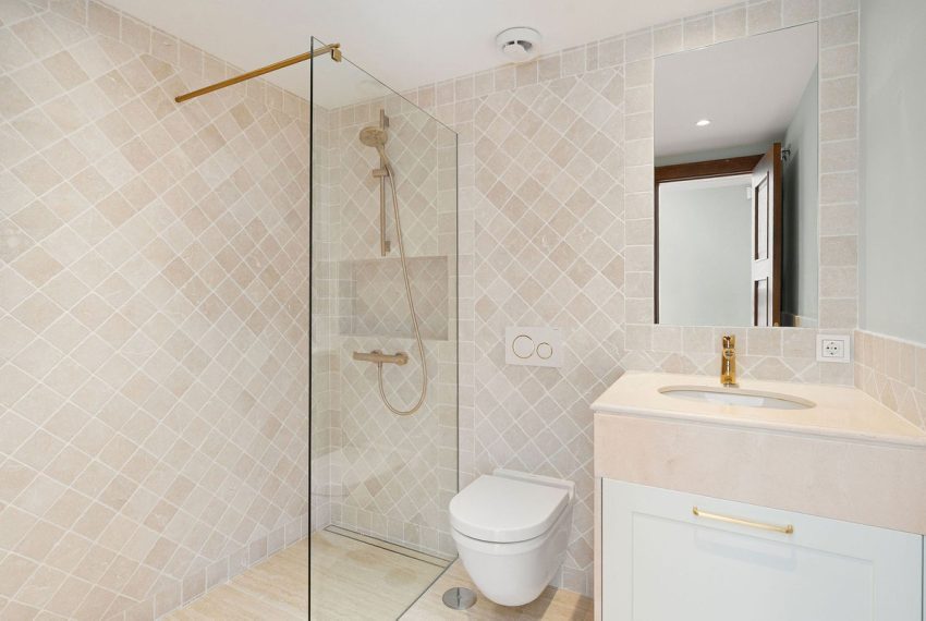 R5348749-Apartment-For-Sale-Nueva-Andalucia-Penthouse-3-Beds-159-Built-19