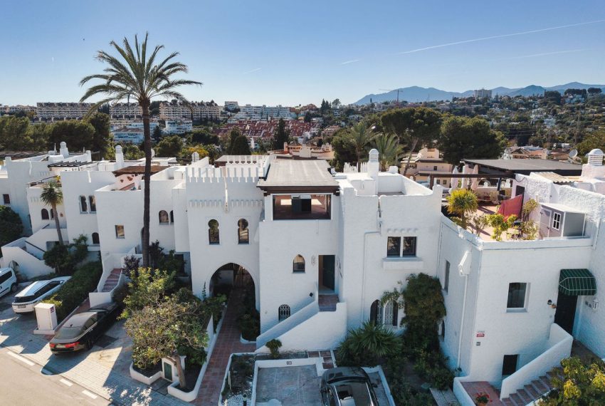 R5348749-Apartment-For-Sale-Nueva-Andalucia-Penthouse-3-Beds-159-Built