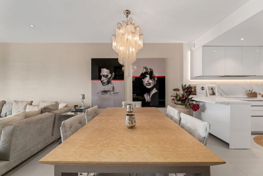 R5348767-Apartment-For-Sale-The-Golden-Mile-Middle-Floor-Apartment-3-Beds-150-Built-9