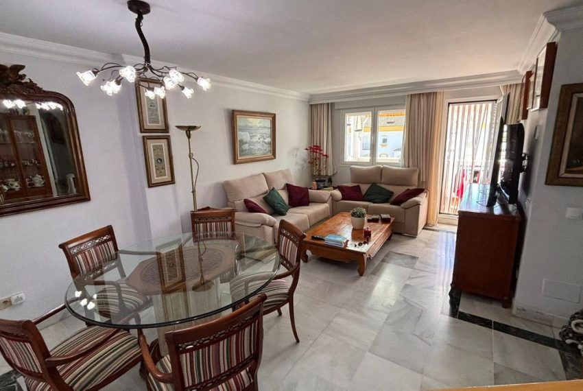 R5349340-Apartment-For-Sale-Marbella-Penthouse-Duplex-4-Beds-200-Built-3
