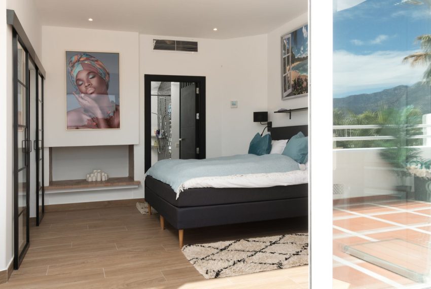 R5350234-Apartment-For-Sale-Puerto-Banus-Penthouse-Duplex-4-Beds-140-Built-12