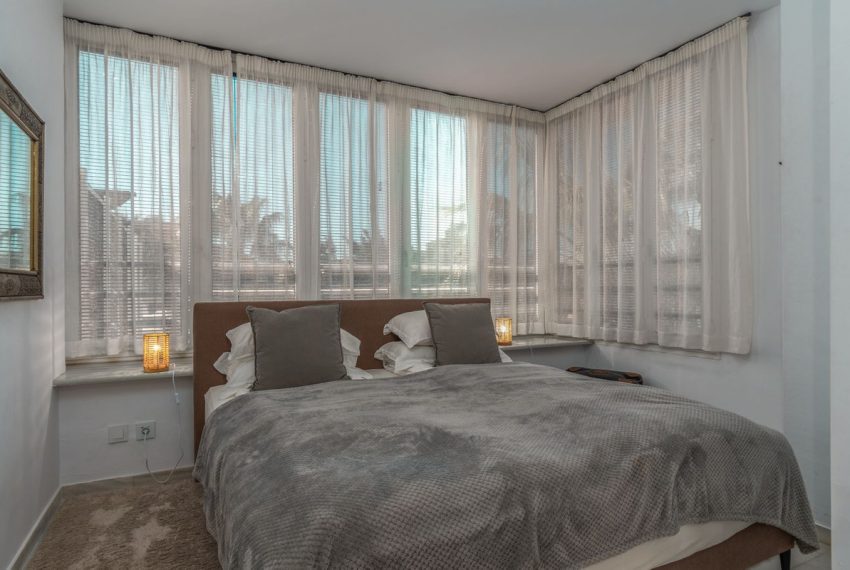 R5350234-Apartment-For-Sale-Puerto-Banus-Penthouse-Duplex-4-Beds-140-Built-3