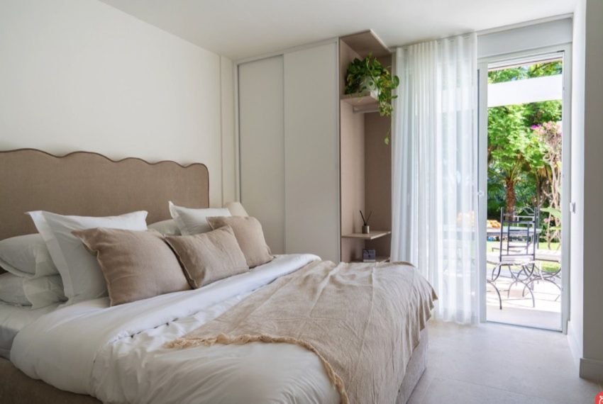 R5350237-Apartment-For-Sale-La-Quinta-Ground-Floor-Apartment-3-Beds-102-Built-2
