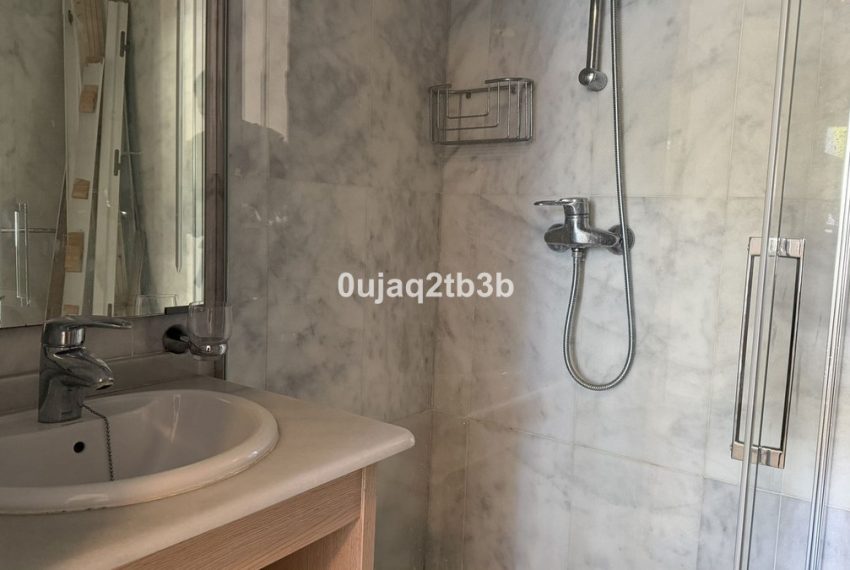 R5350471-Apartment-For-Sale-Nueva-Andalucia-Ground-Floor-Apartment-2-Beds-99-Built-6