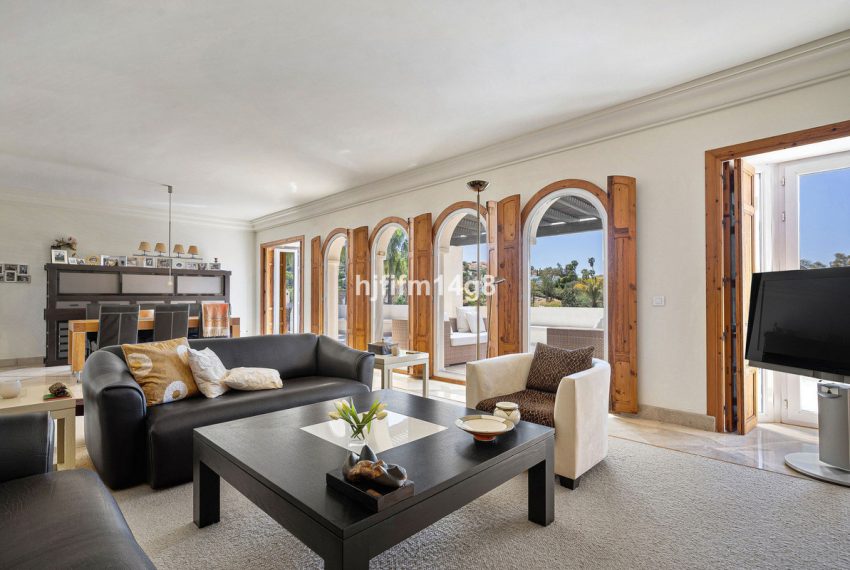 R5351119-Apartment-For-Sale-Nueva-Andalucia-Penthouse-Duplex-3-Beds-244-Built-5