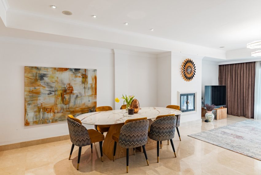R5353000-Apartment-For-Sale-The-Golden-Mile-Ground-Floor-Apartment-2-Beds-244-Built