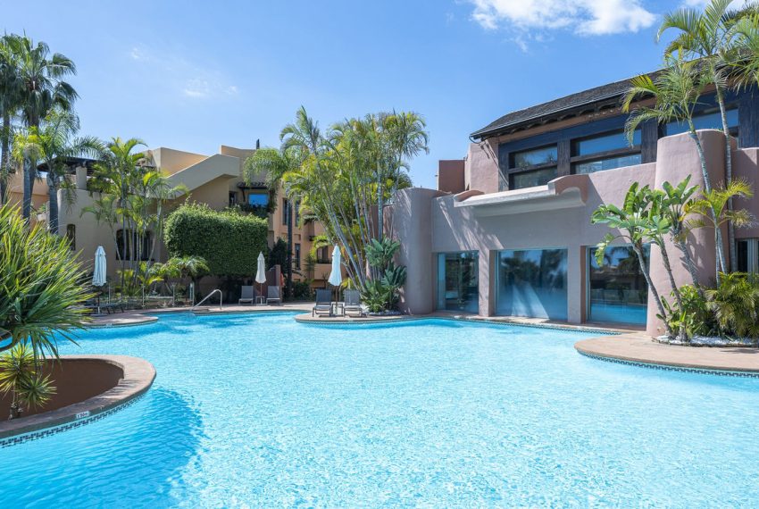 R5353435-Apartment-For-Sale-Marbella-Middle-Floor-Apartment-2-Beds-208-Built-1