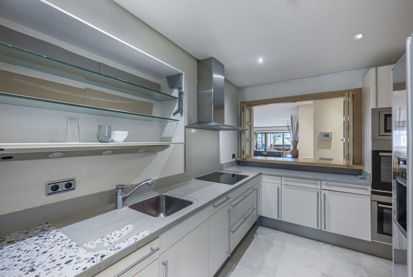 R5353435-Apartment-For-Sale-Marbella-Middle-Floor-Apartment-2-Beds-208-Built-14