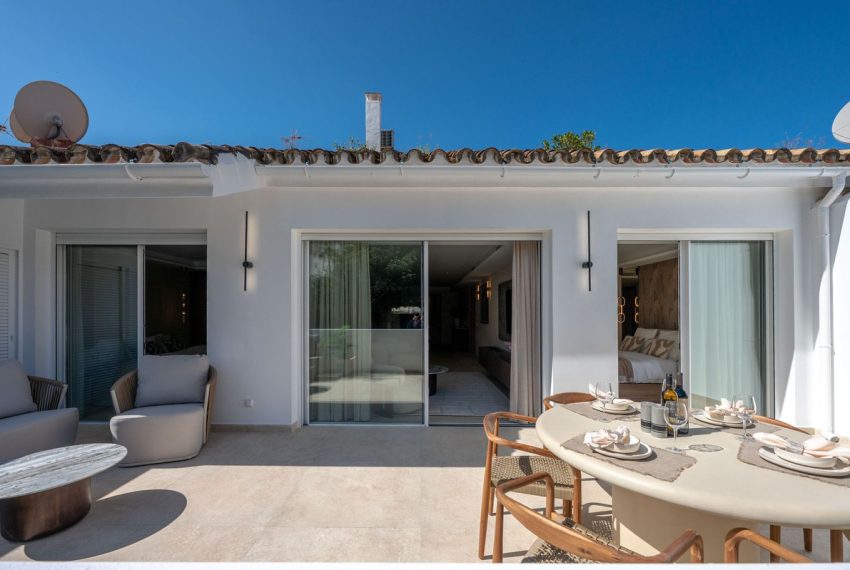 R5353525-Apartment-For-Sale-Nueva-Andalucia-Ground-Floor-Apartment-3-Beds-126-Built-1