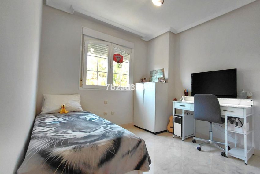 R5353675-Apartment-For-Sale-Nagueles-Middle-Floor-Apartment-2-Beds-120-Built-18