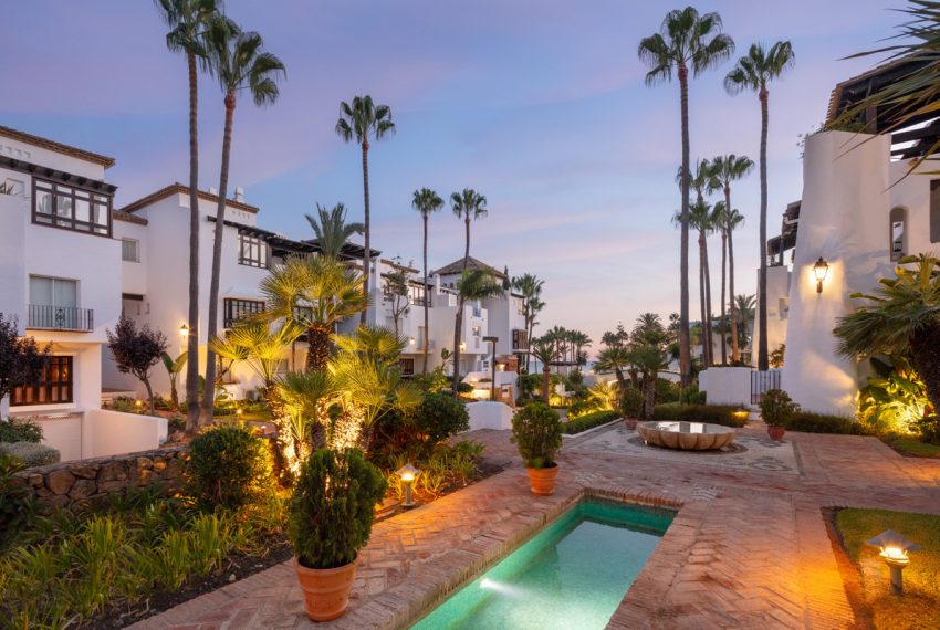 R5353762-Apartment-For-Sale-The-Golden-Mile-Ground-Floor-Apartment-3-Beds-138-Built-18