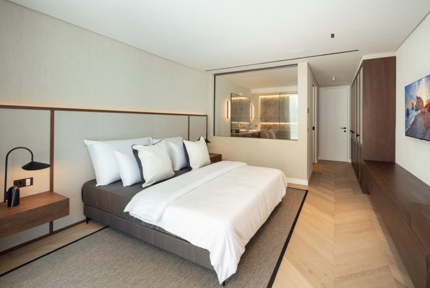 R5353762-Apartment-For-Sale-The-Golden-Mile-Ground-Floor-Apartment-3-Beds-138-Built-19