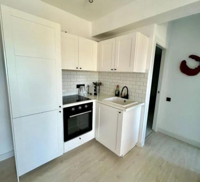 R5354020-Image 1-Middle Floor Apartment - 2 Beds - 55 Built