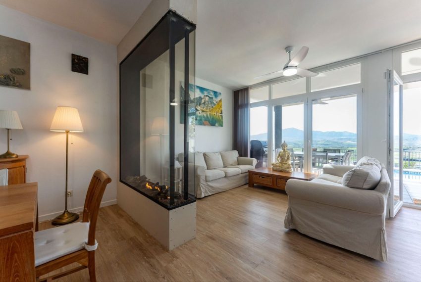 R5354557-House-For-Sale-Coin-Detached-Villa-5-Beds-285-Built-9