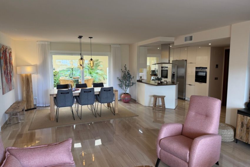 R5354575-Apartment-For-Sale-Mijas-Costa-Middle-Floor-Apartment-3-Beds-150-Built