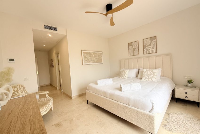 R5354884-House-For-Sale-El-Paraiso-Townhouse-4-Beds-155-Built-17