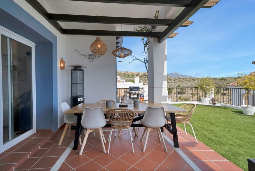 R5354896-Apartment-For-Sale-El-Paraiso-Ground-Floor-Apartment-3-Beds-126-Built