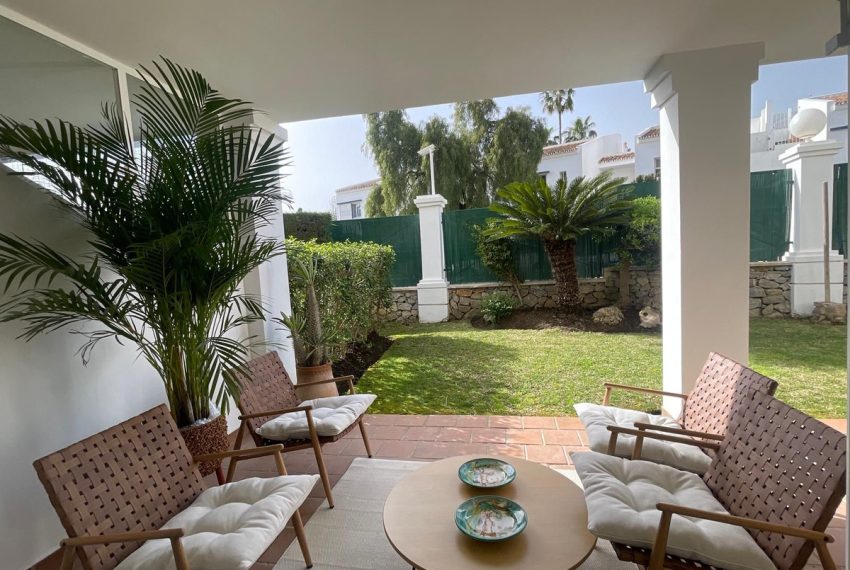 R5354917-Apartment-For-Sale-Aloha-Ground-Floor-Apartment-2-Beds-99-Built-1