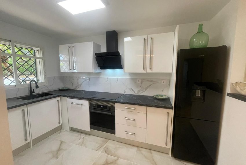 R5354917-Apartment-For-Sale-Aloha-Ground-Floor-Apartment-2-Beds-99-Built-10