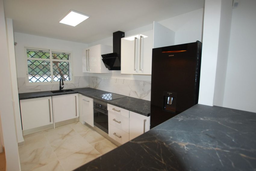 R5354917-Apartment-For-Sale-Aloha-Ground-Floor-Apartment-2-Beds-99-Built-13