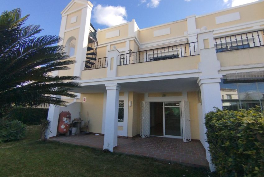 R5354917-Apartment-For-Sale-Aloha-Ground-Floor-Apartment-2-Beds-99-Built