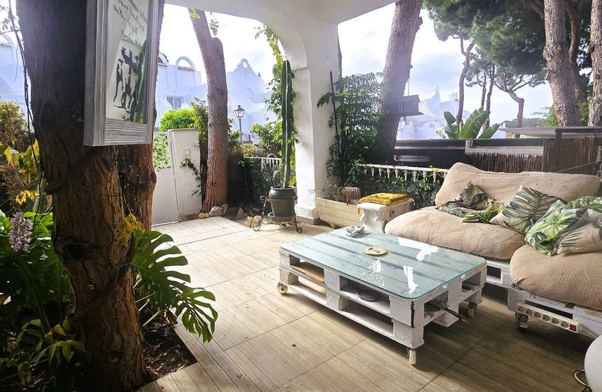R5354938-House-For-Sale-Las-Chapas-Detached-Villa-3-Beds-137-Built