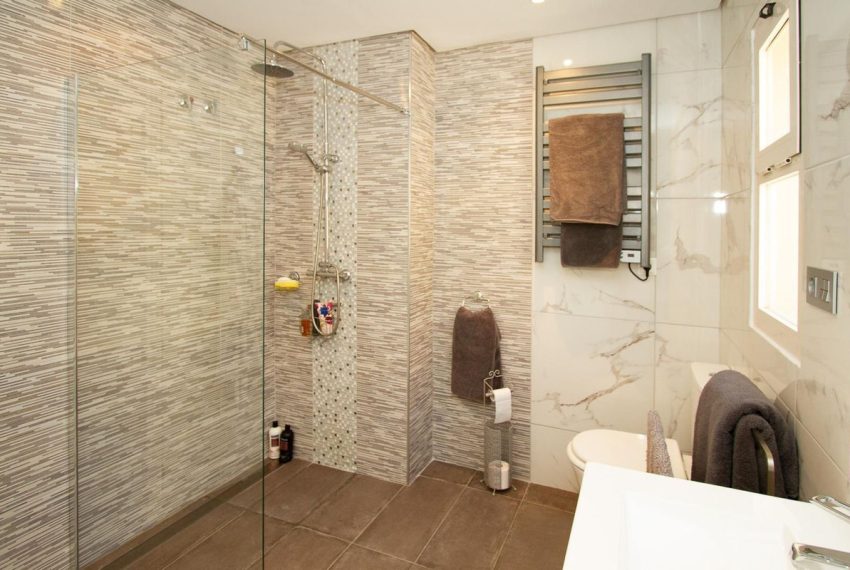 R5354974-Apartment-For-Sale-La-Mairena-Penthouse-3-Beds-160-Built-3