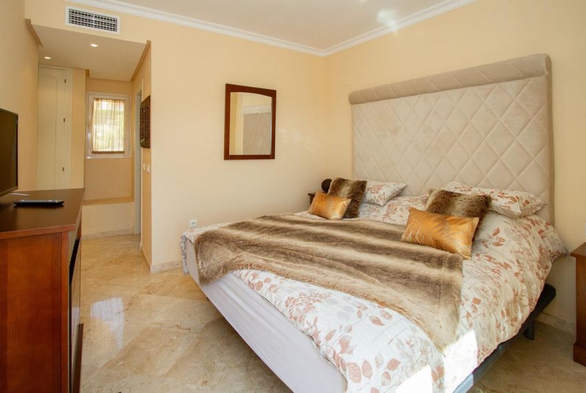 R5354974-Apartment-For-Sale-La-Mairena-Penthouse-3-Beds-160-Built-8