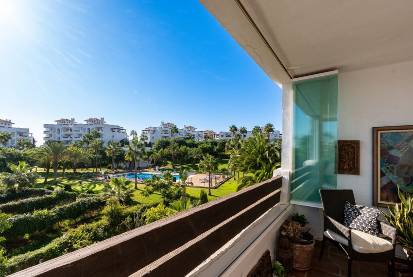 R5355067-Apartment-For-Sale-Estepona-Middle-Floor-Apartment-3-Beds-121-Built-1