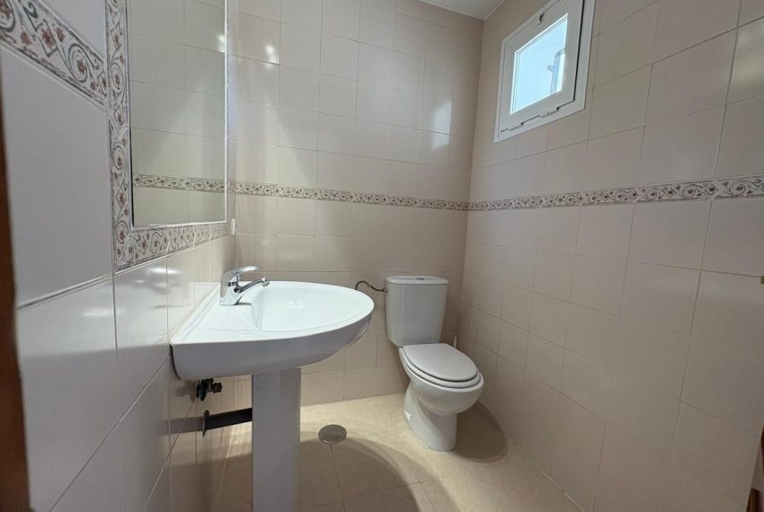 R5355109-House-For-Sale-Estepona-Townhouse-4-Beds-182-Built-5