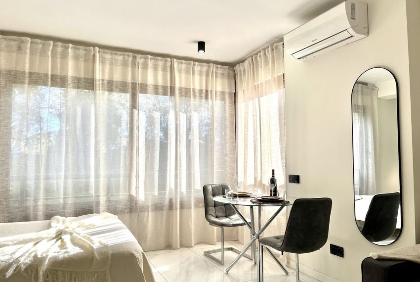 R4585726-Apartment-For-Sale-Nueva-Andalucia-Middle-Floor-Apartment-1-Beds-35-Built-2