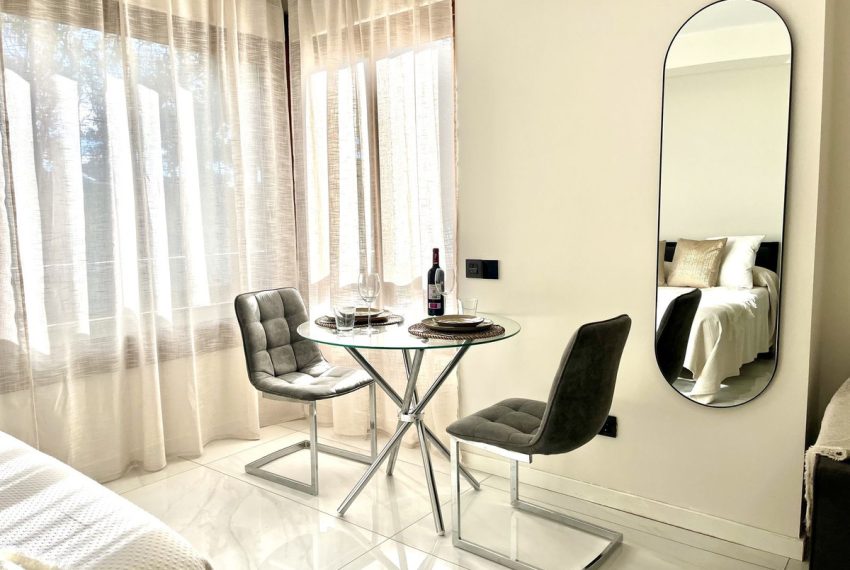 R4585726-Apartment-For-Sale-Nueva-Andalucia-Middle-Floor-Apartment-1-Beds-35-Built-4