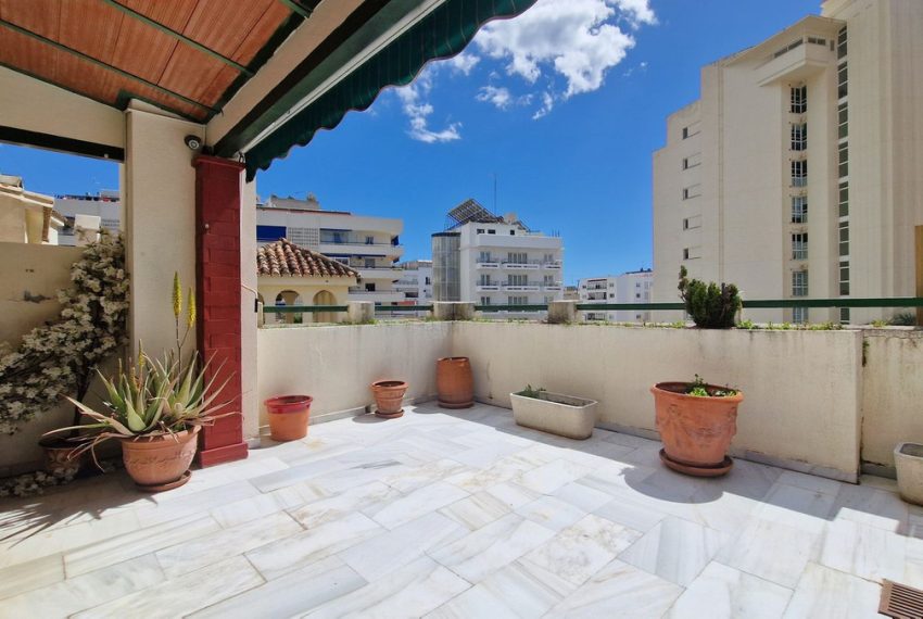 R4990942-Apartment-For-Sale-Marbella-Penthouse-4-Beds-195-Built