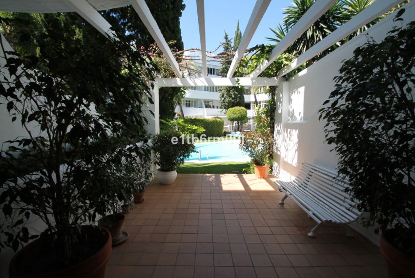 R4994149-Apartment-For-Sale-The-Golden-Mile-Penthouse-Duplex-3-Beds-164-Built-18