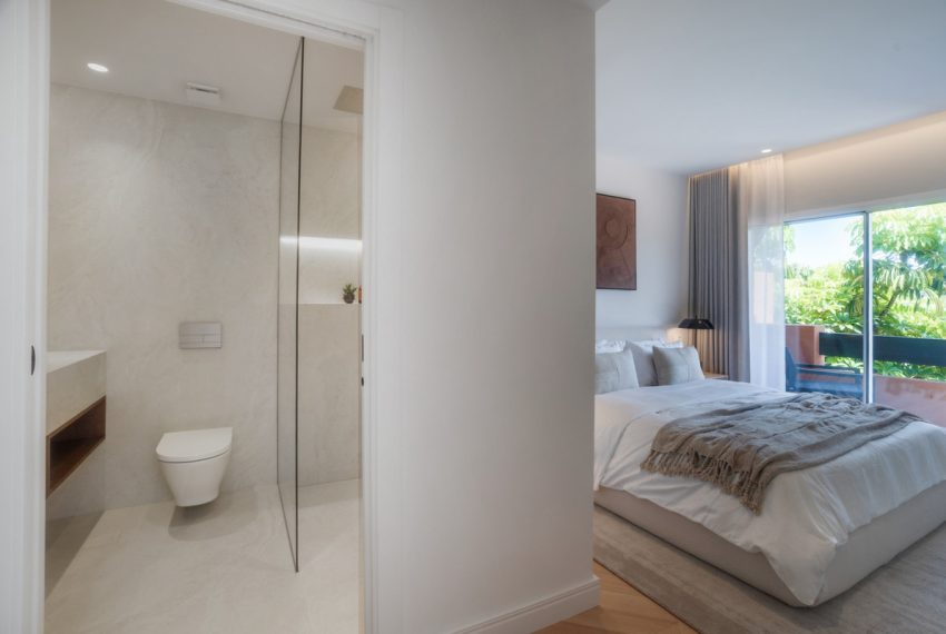 R5056444-Apartment-For-Sale-Nueva-Andalucia-Penthouse-Duplex-4-Beds-320-Built-4