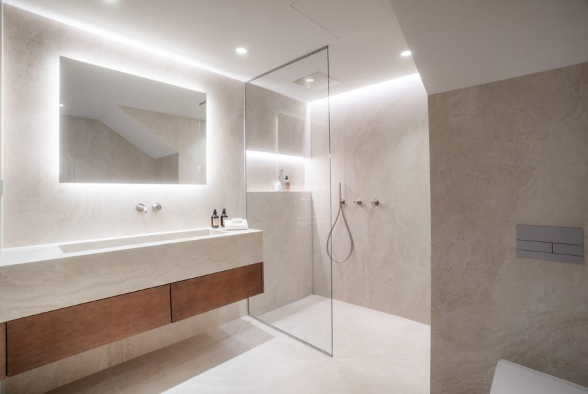 R5056444-Apartment-For-Sale-Nueva-Andalucia-Penthouse-Duplex-4-Beds-320-Built-5