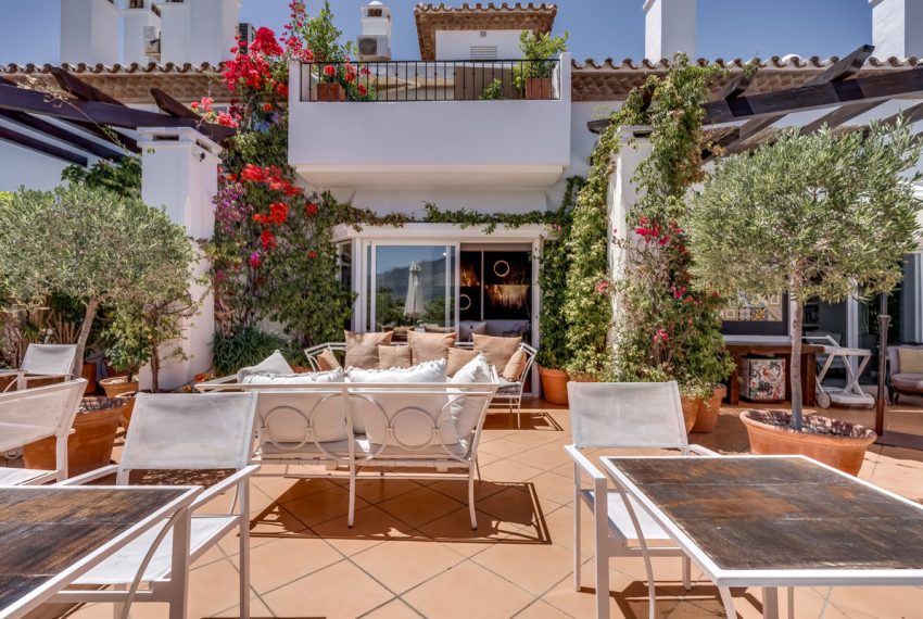 R5073538-Apartment-For-Sale-Nueva-Andalucia-Penthouse-3-Beds-200-Built-5