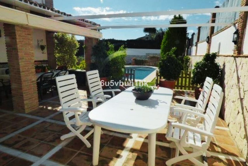 R5155876-House-For-Sale-Mijas-Costa-Detached-Villa-4-Beds-483-Built-4