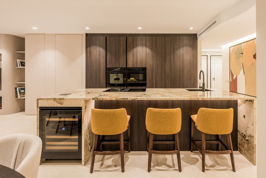 R5166178-Apartment-For-Sale-Estepona-Middle-Floor-Apartment-4-Beds-187-Built-14